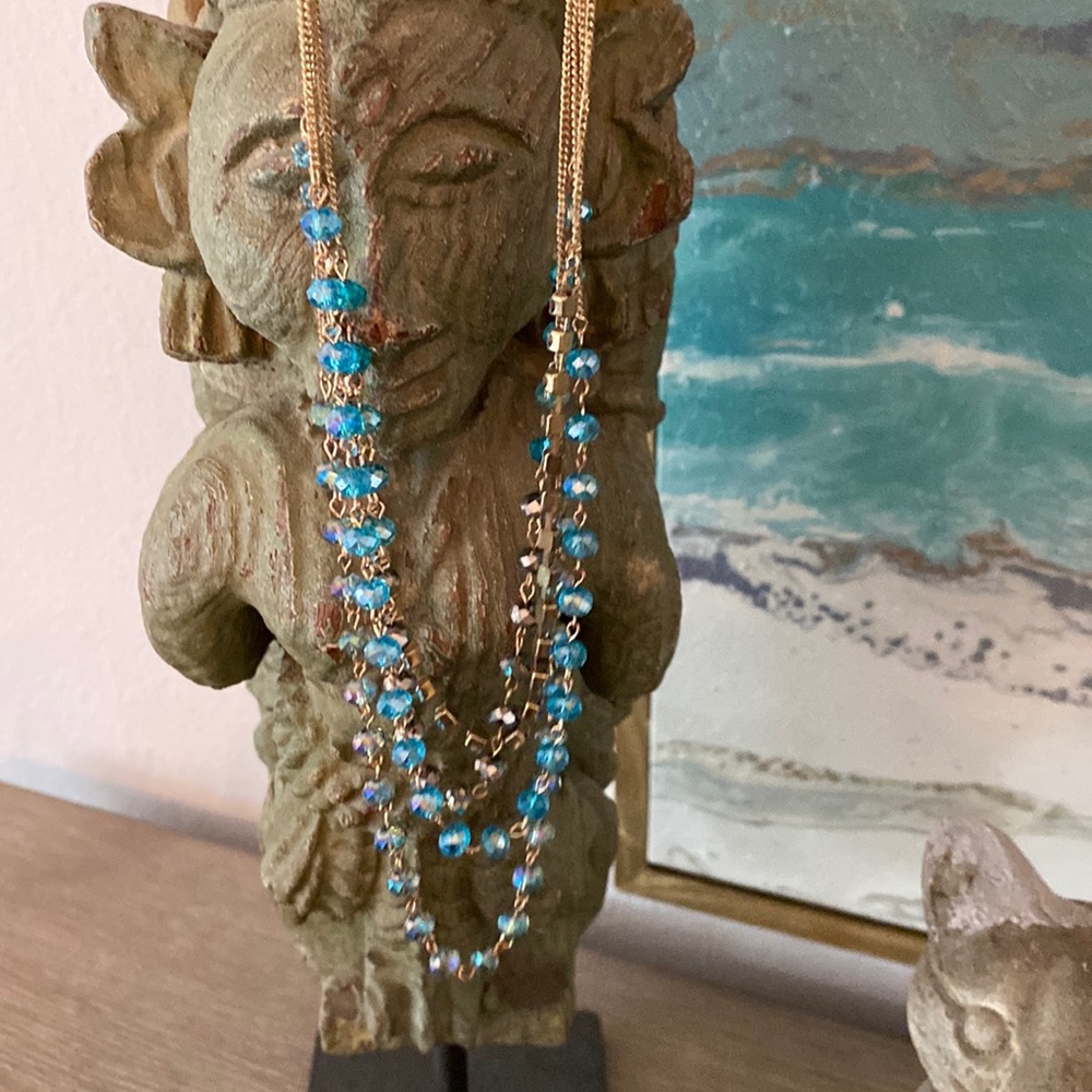 Four strand sparkly necklace